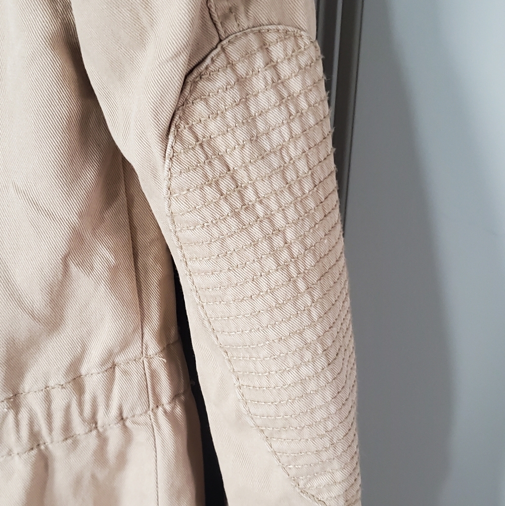 Jacket! - Picture 4 of 6